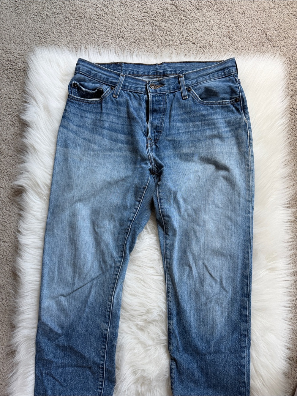 Levi’s 501 size 29, 30 inseam